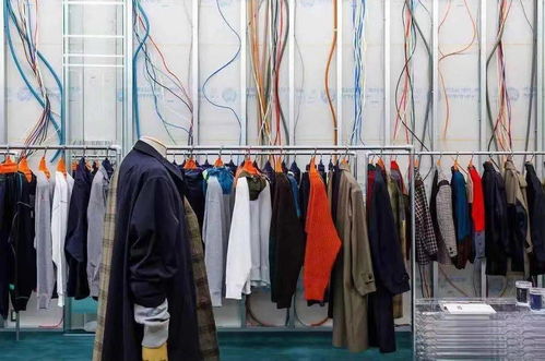 高級服飾陳列 不要當(dāng)時尚的搬運(yùn)工,要當(dāng)時尚的創(chuàng)造者 批發(fā)